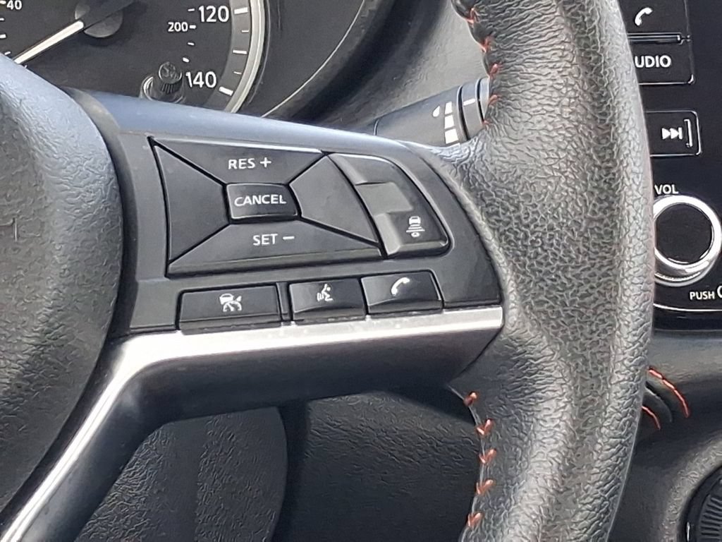 Certified 2025 Nissan Versa SR FWD image 12