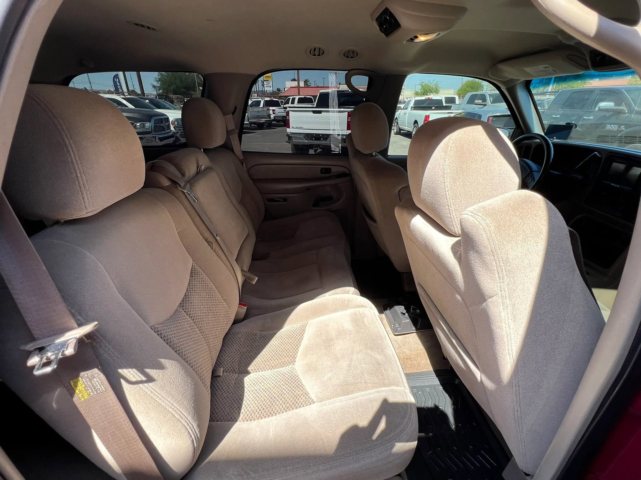 Used 2005 Chevrolet Tahoe LS RWD image 23