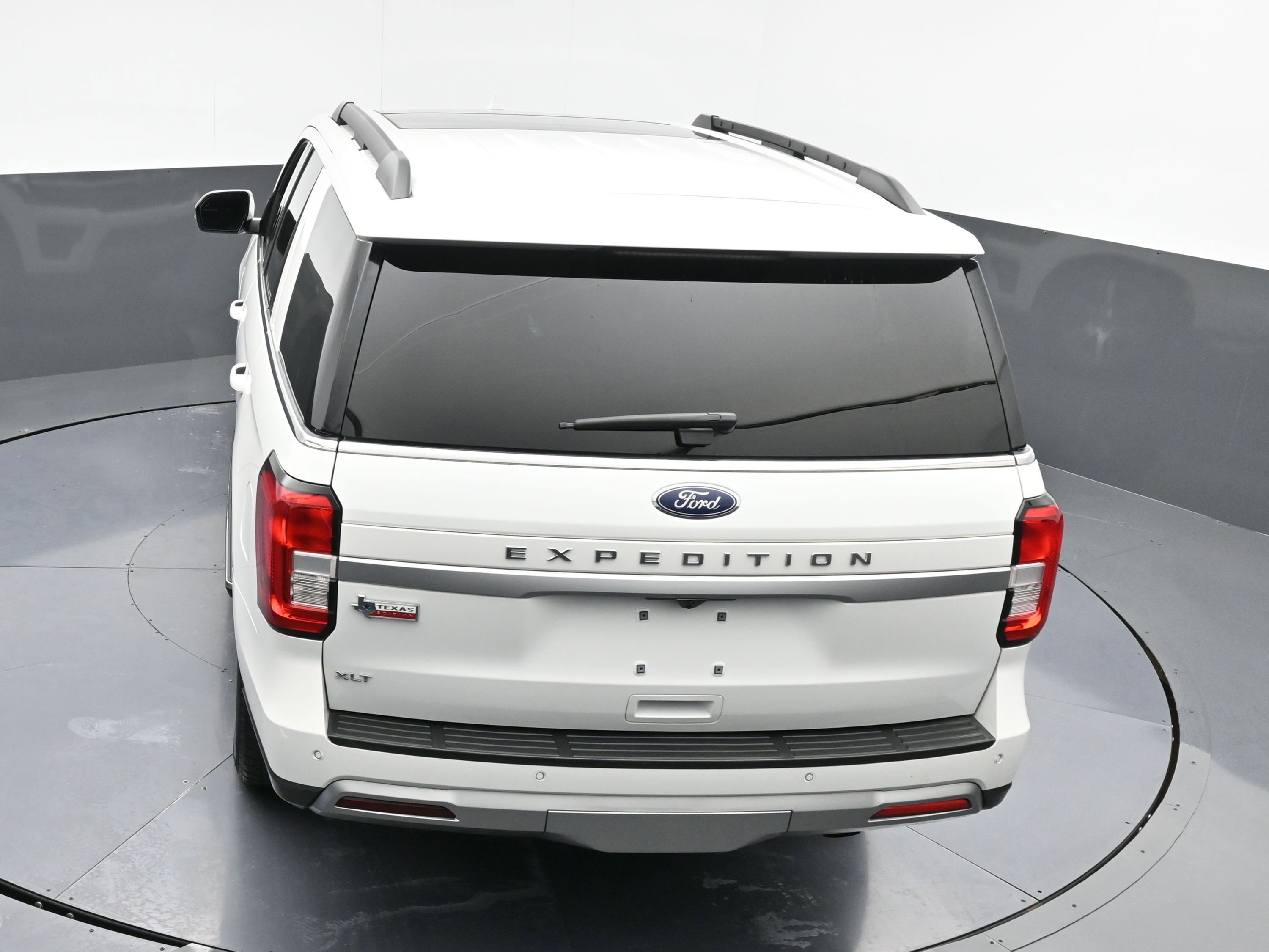 Certified 2022 Ford Expedition XLT image 39