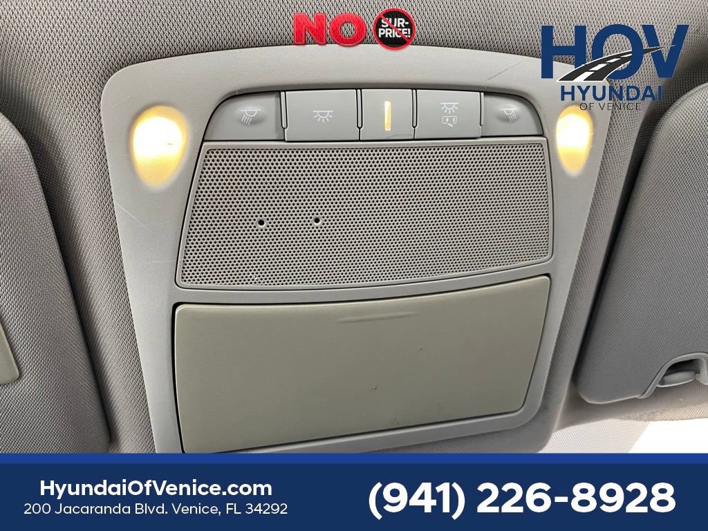 Used 2017 Nissan Rogue S FWD image 11