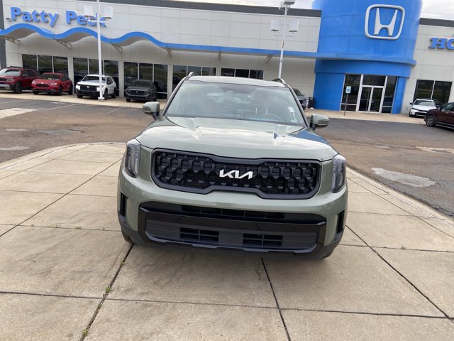 Used 2024 Kia Telluride EX X-Line image 3