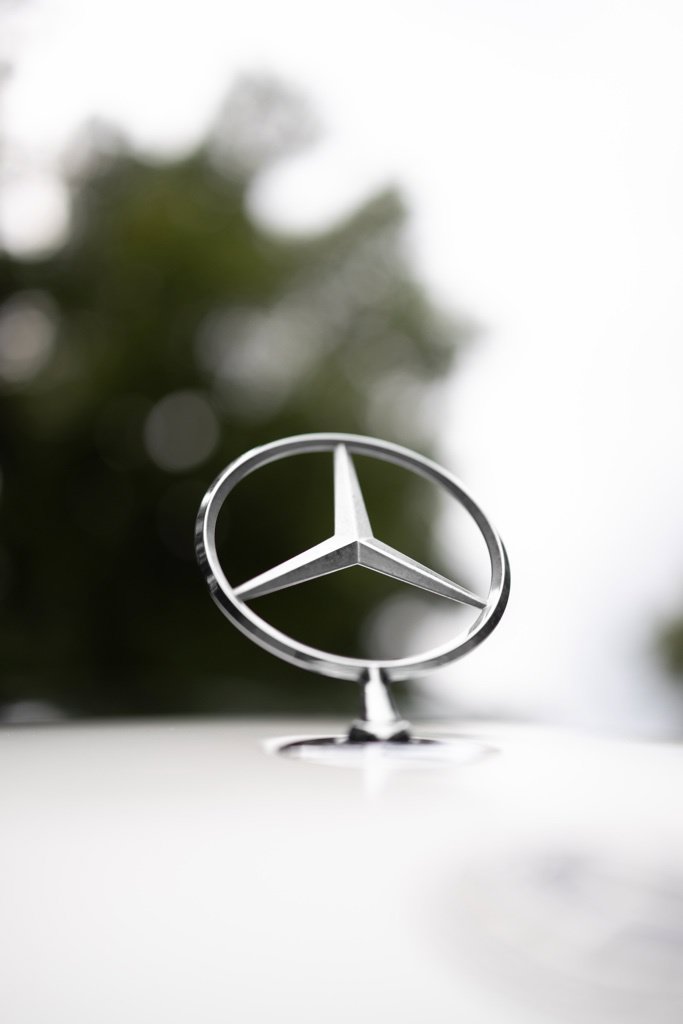 Used 2022 Mercedes-Benz S 500 4MATIC w/ AMG Line Package image 45