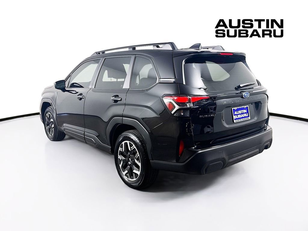 Used 2025 Subaru Forester Premium w/ Convenience Package #1 image 5