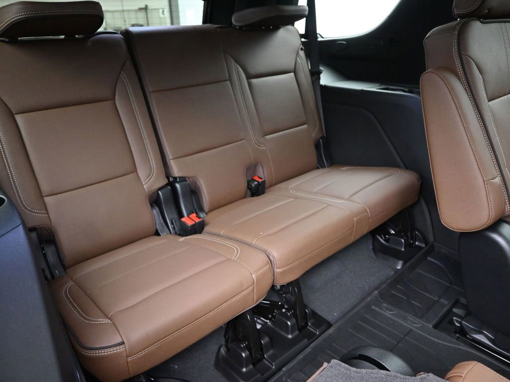 New 2026 Chevrolet Tahoe High Country image 9