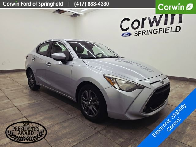 Used 2019 Toyota Yaris LE FWD image 6