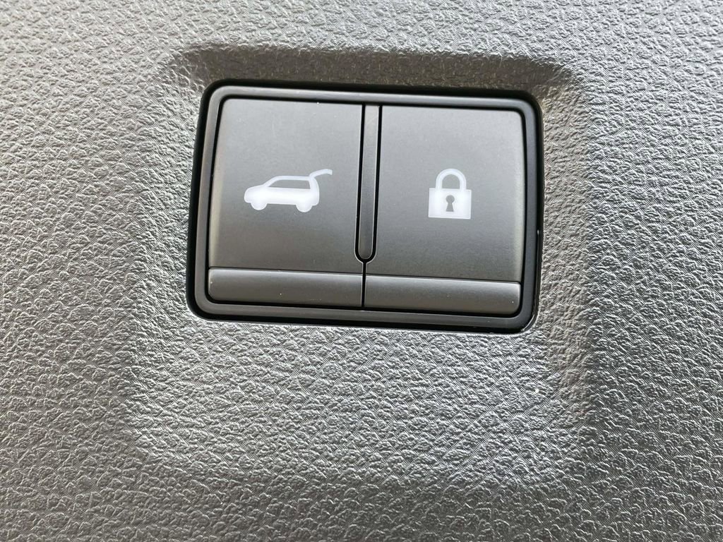 Used 2025 INFINITI QX60 Luxe image 10