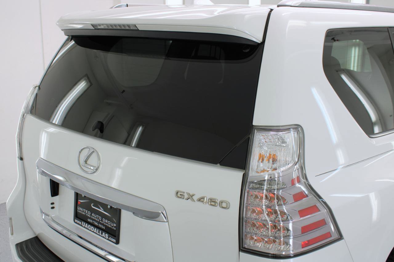 Used 2017 Lexus GX 460 Premium w/ Premium Package image 19