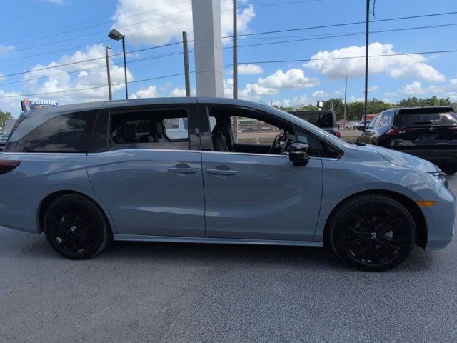 Used 2025 Honda Odyssey Sport-L image 5