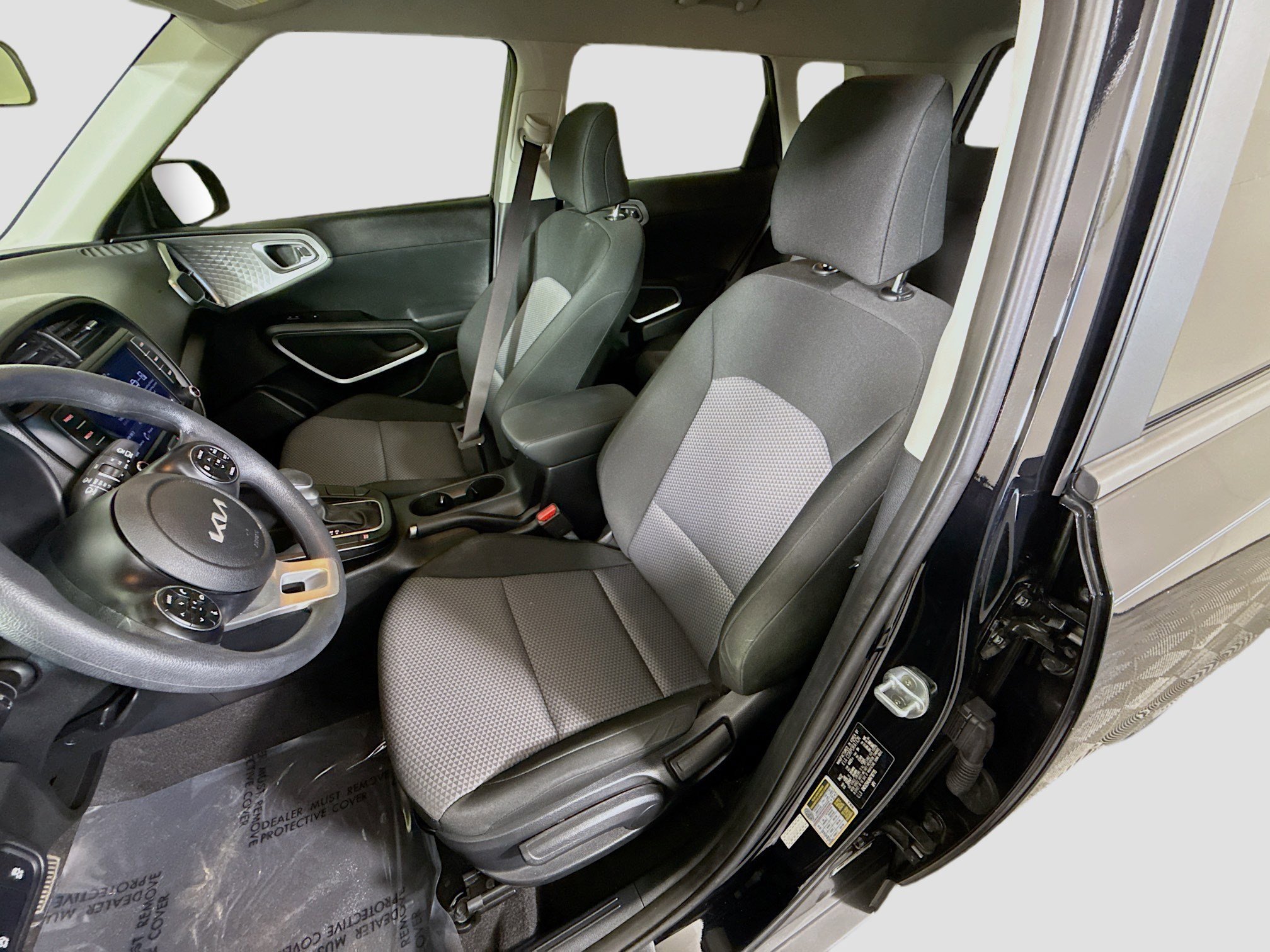 Used 2022 Kia Soul LX w/ Technology Package image 21