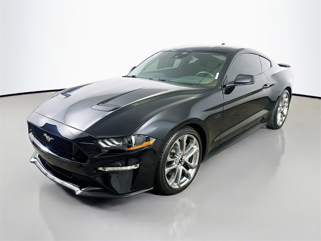 Used 2021 Ford Mustang GT Premium w/ Equipment Group 401A image 3