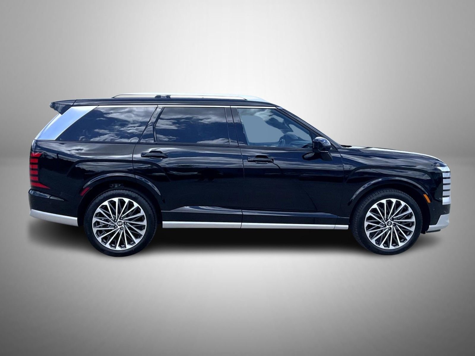 Certified 2026 Hyundai Palisade Calligraphy AWD/4WD image 4