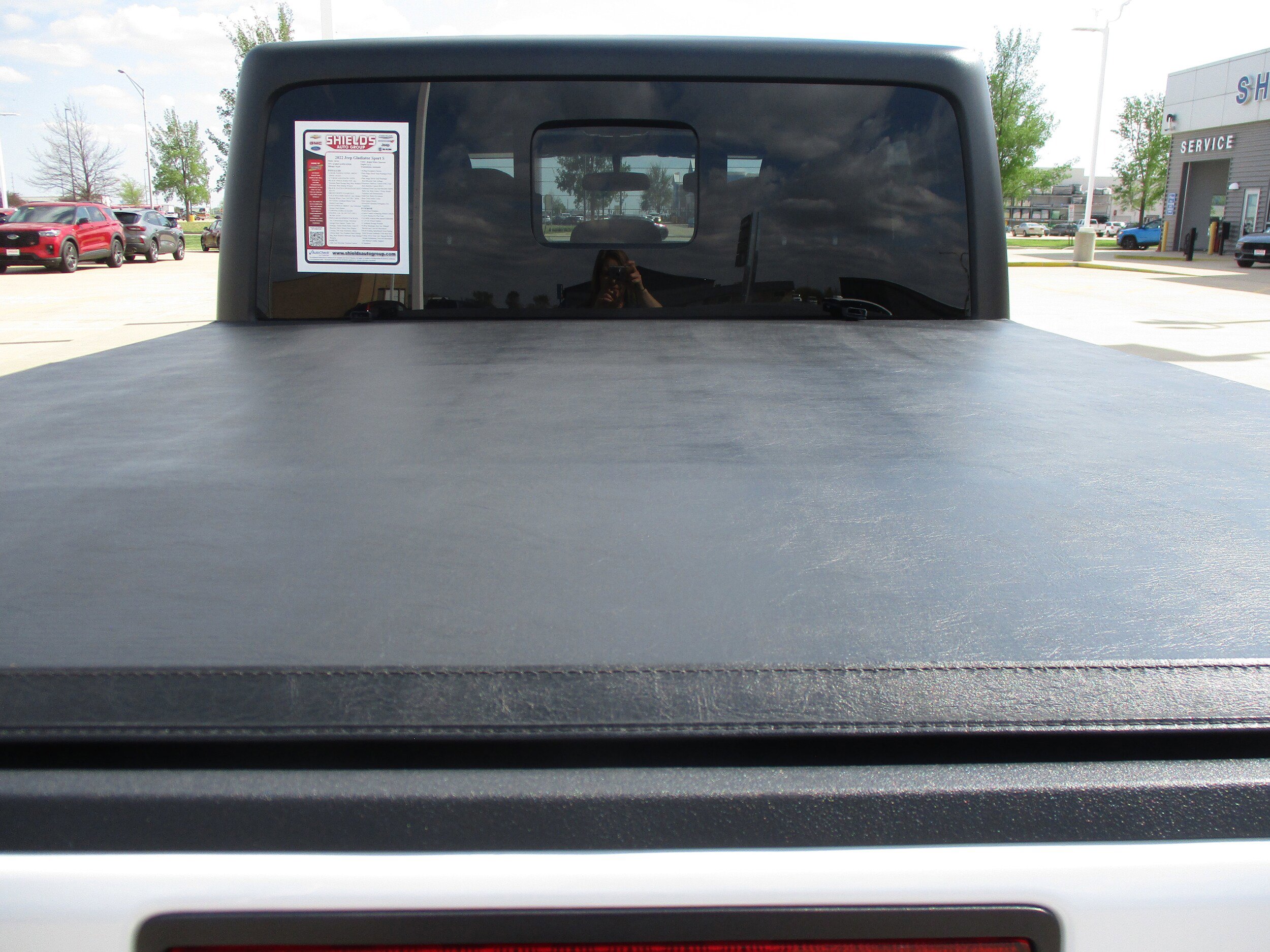 Used 2022 Jeep Gladiator Sport AWD/4WD image 5
