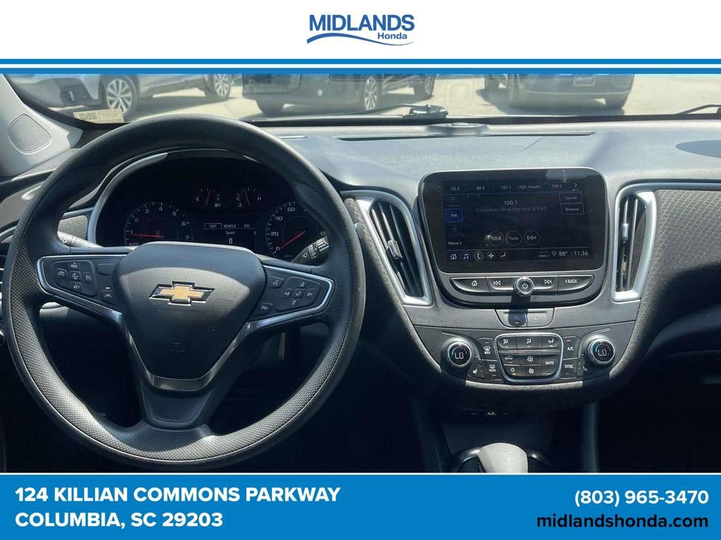 Used 2024 Chevrolet Malibu LT FWD image 12