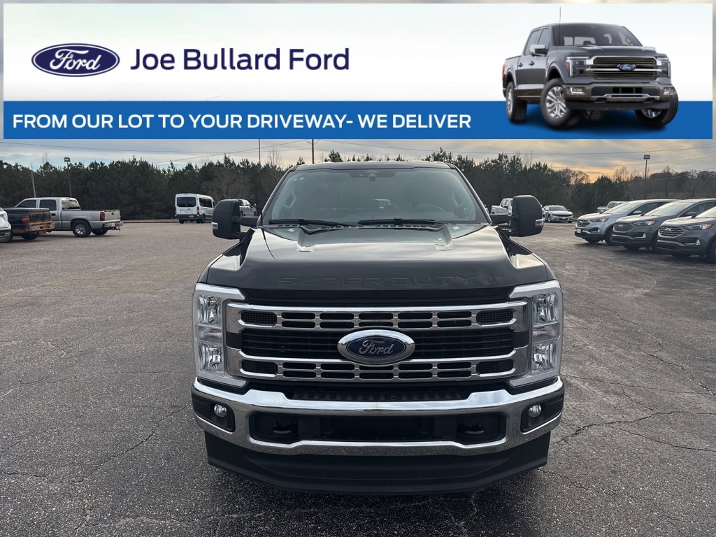 Used 2025 Ford F250 XLT w/ FX4 Off-Road Package image 14