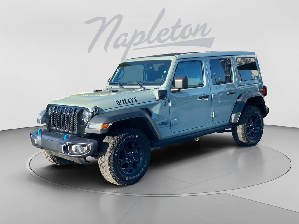 Used 2023 Jeep Wrangler Unlimited w/ Sun & Screen Package AWD/4WD image 1