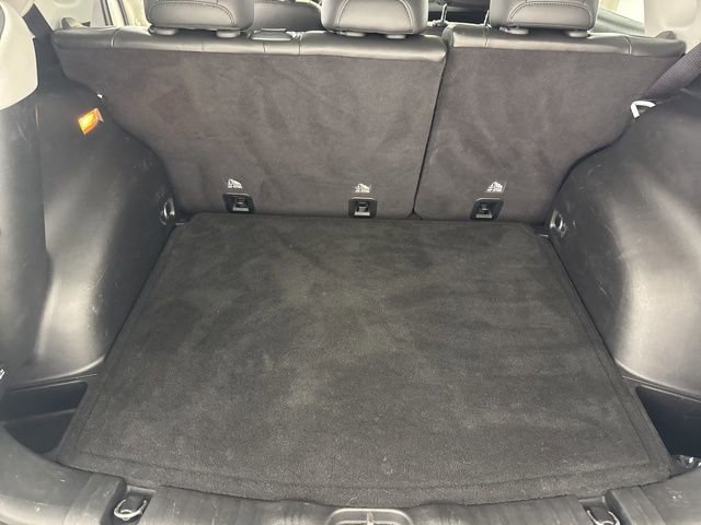 Used 2018 Jeep Compass Latitude w/ Popular Equipment Group AWD/4WD image 25