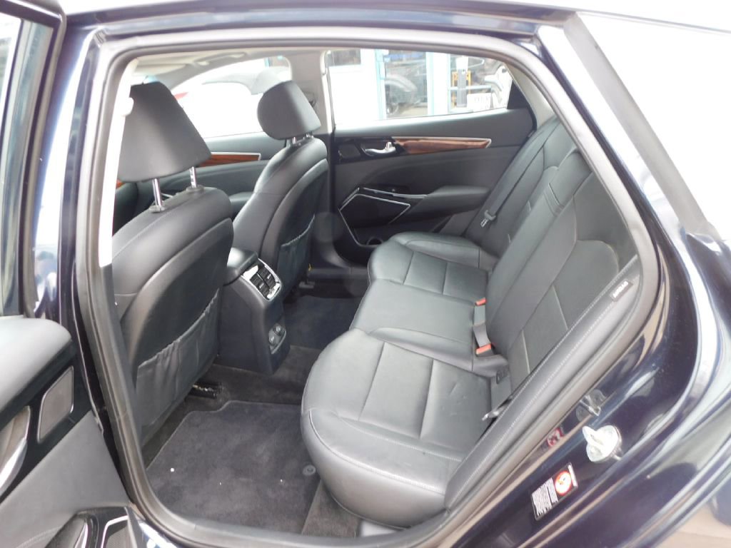 Used 2017 Kia Cadenza Technology FWD image 23