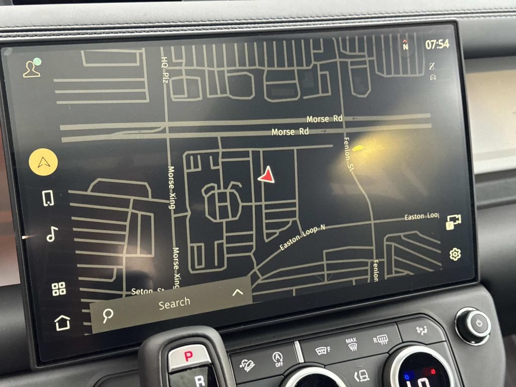 New 2026 Land Rover Defender 110 X-Dynamic SE AWD/4WD image 26
