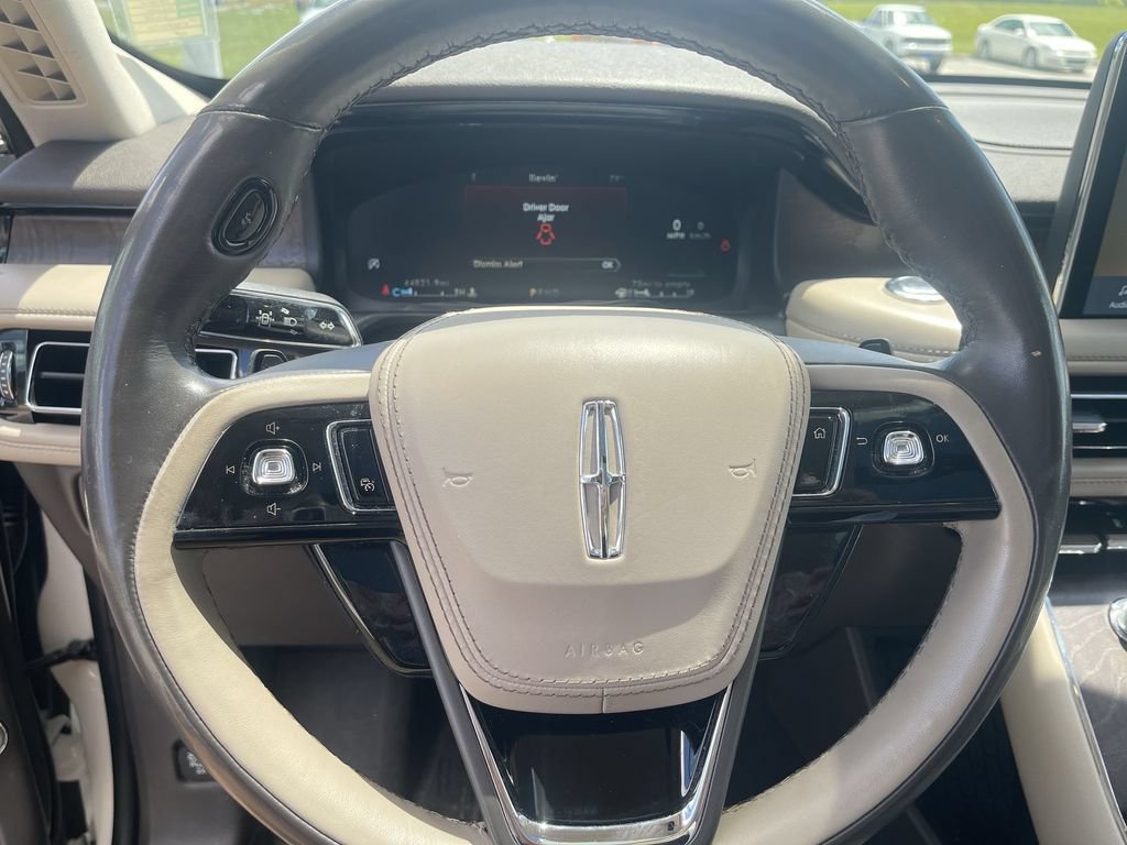 Used 2022 Lincoln Aviator Reserve w/ Equipment Group 201A AWD/4WD image 18