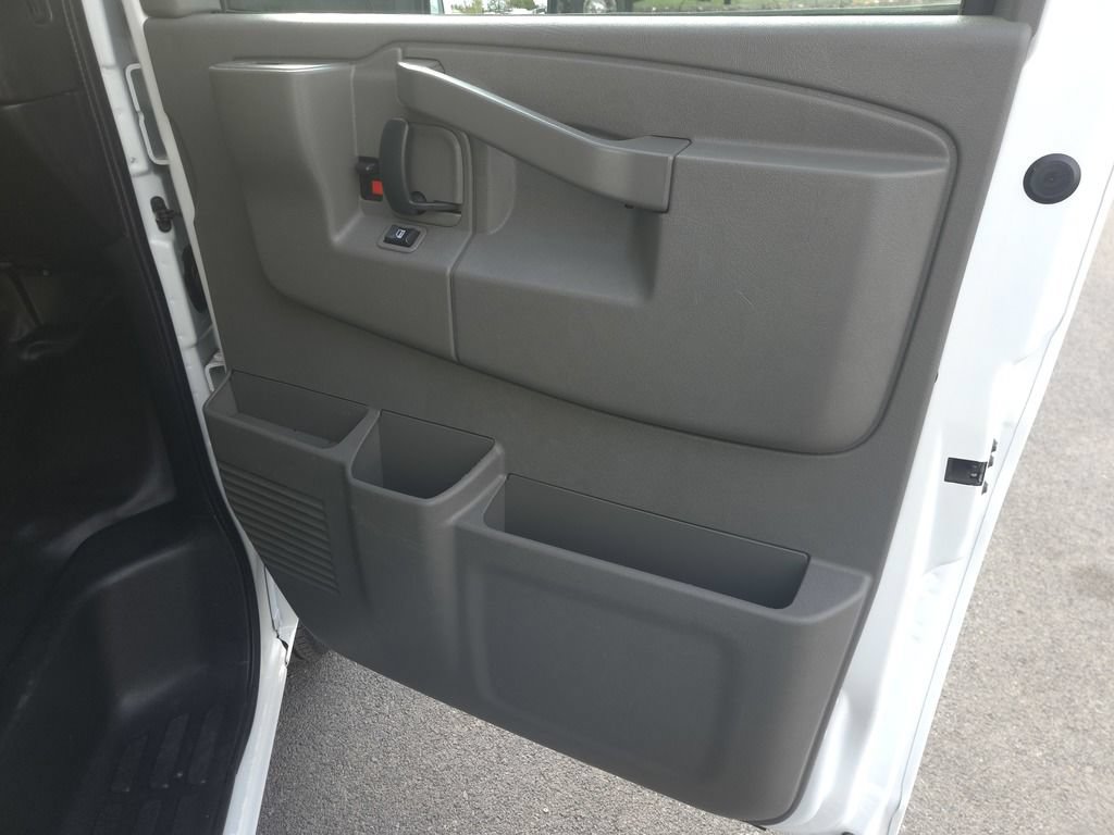 Used 2020 Chevrolet Express 3500 w/ Power Convenience Package RWD image 18