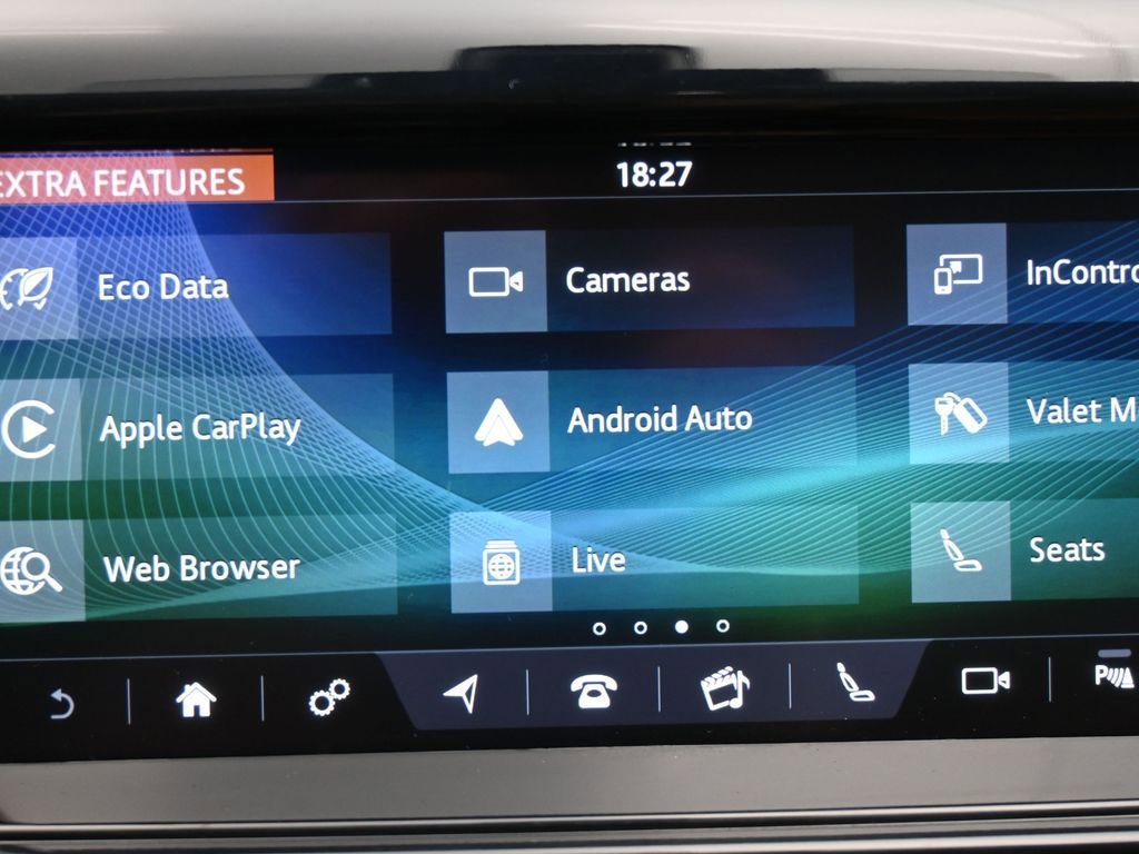 Used 2018 Land Rover Discovery HSE image 16