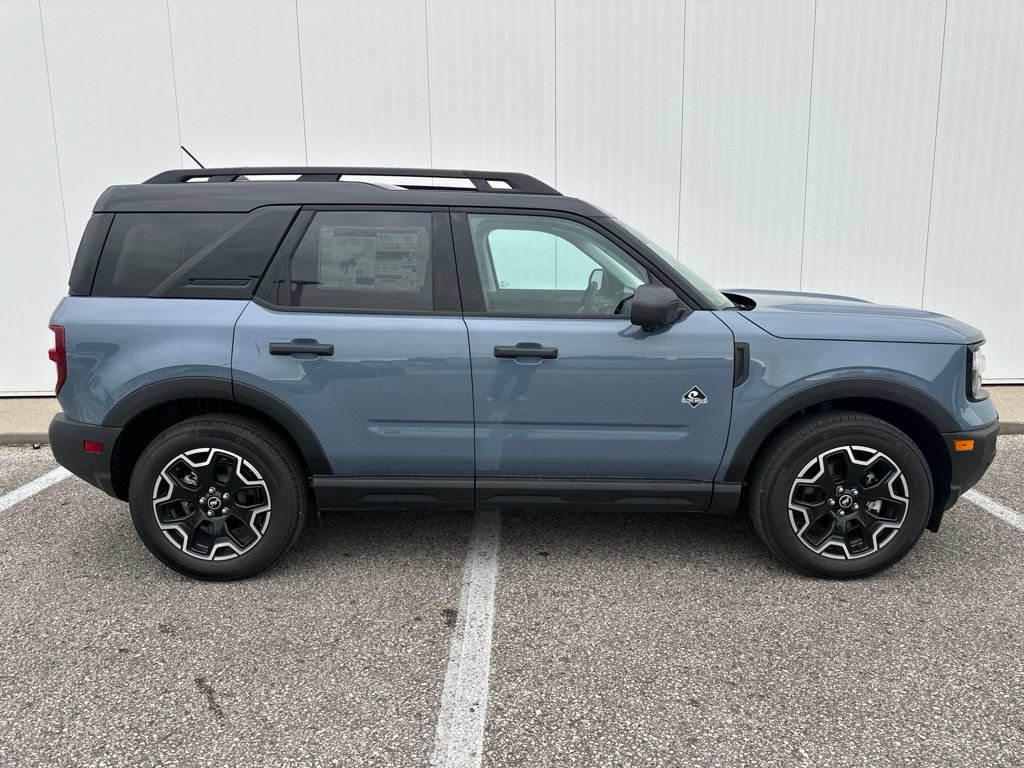 New 2026 Ford Bronco Sport Outer Banks w/ Outer Banks Tech Package+ AWD/4WD image 7