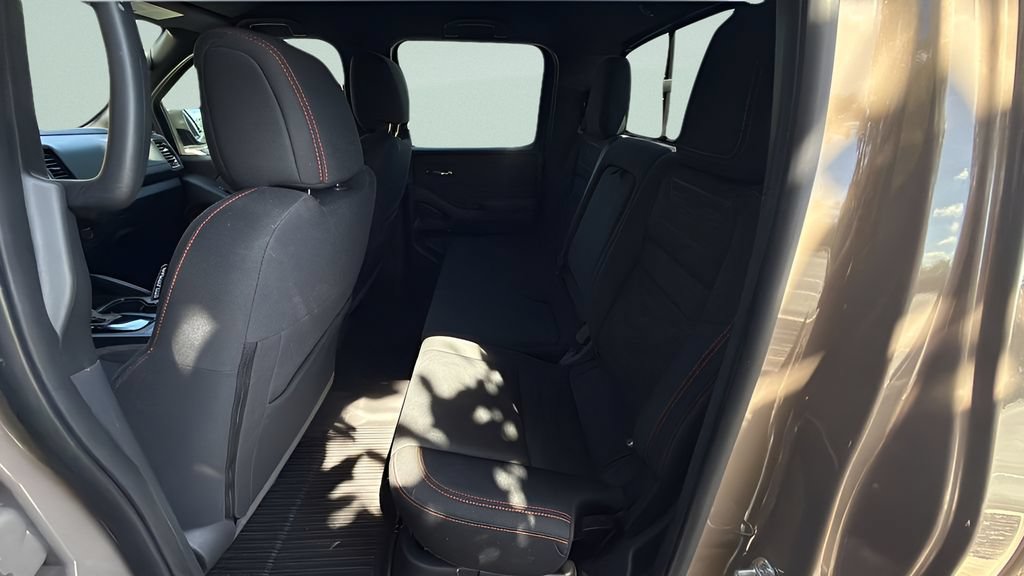 Used 2022 Nissan Frontier Pro-X RWD image 21