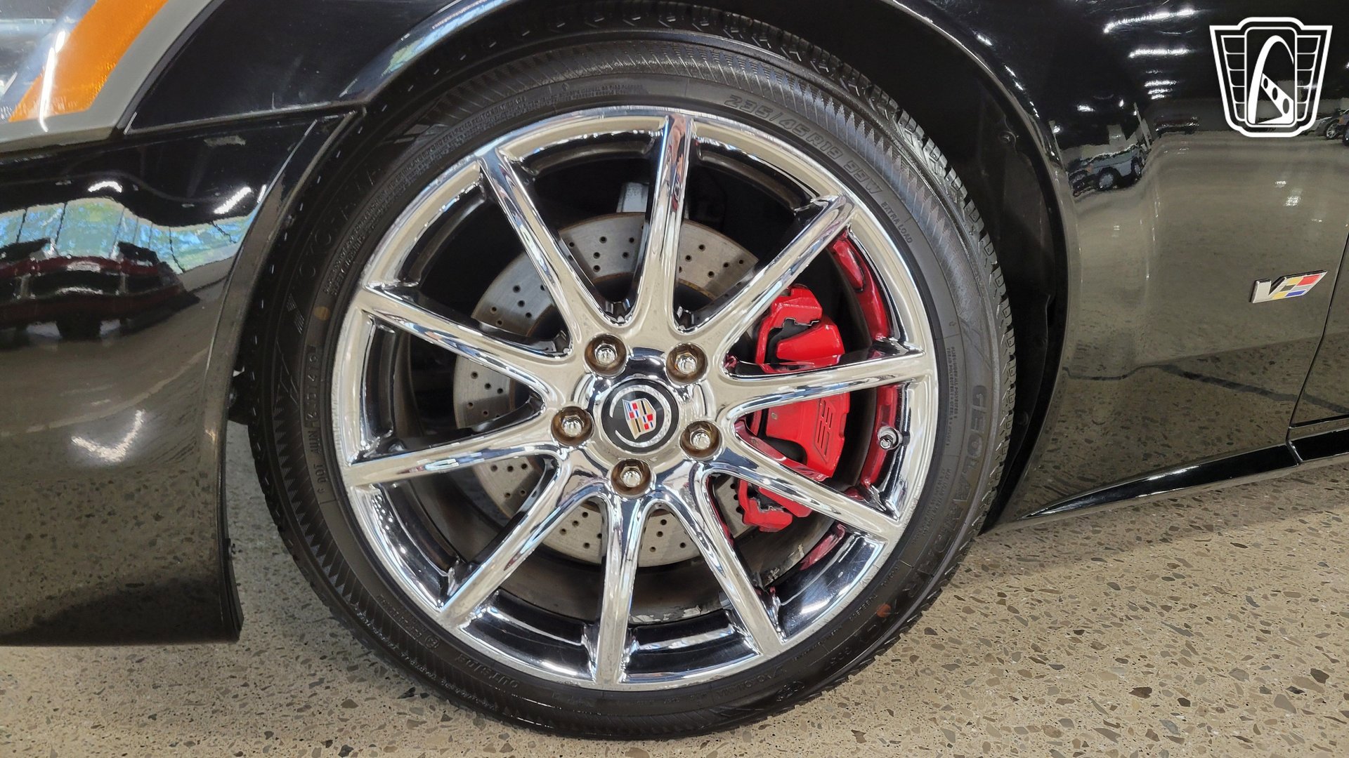 Used 2008 Cadillac XLR V RWD image 32
