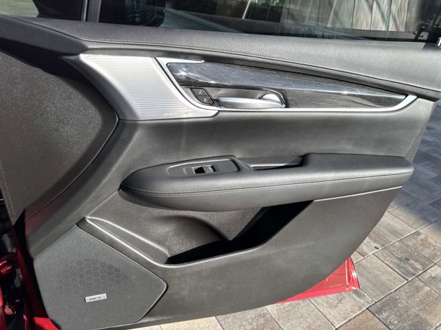 Used 2021 Cadillac XT5 Premium Luxury image 18