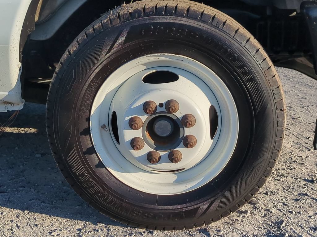 Used 2024 Ford E-350 and Econoline 350 Super Duty w/ Power Windows & Locks Group RWD image 11