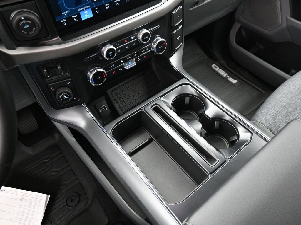 New 2025 Ford F150 XLT w/ Equipment Group 303A High image 24