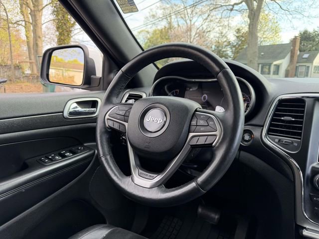 Used 2017 Jeep Grand Cherokee Altitude AWD/4WD image 20