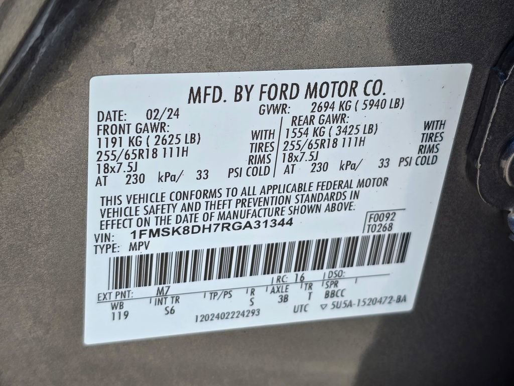 Used 2024 Ford Explorer XLT w/ Equipment Group 202A AWD/4WD image 35