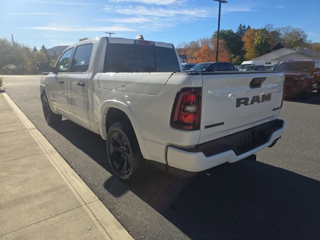 New 2026 RAM 1500 4x4 Crew Cab image 4