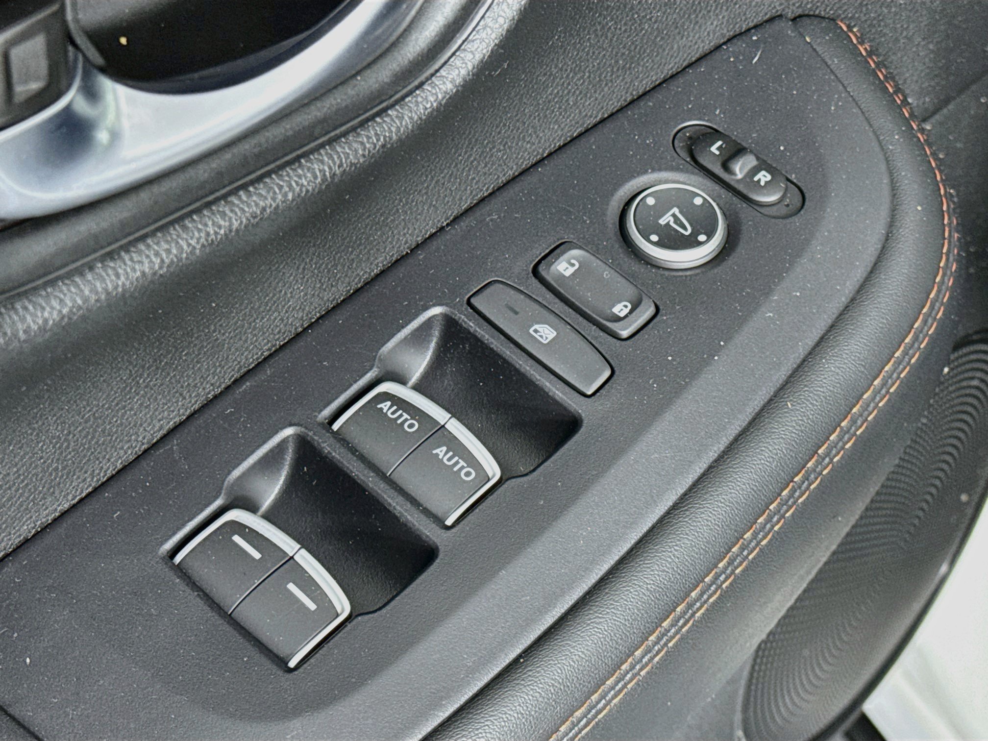 Certified 2024 Honda HR-V Sport image 17