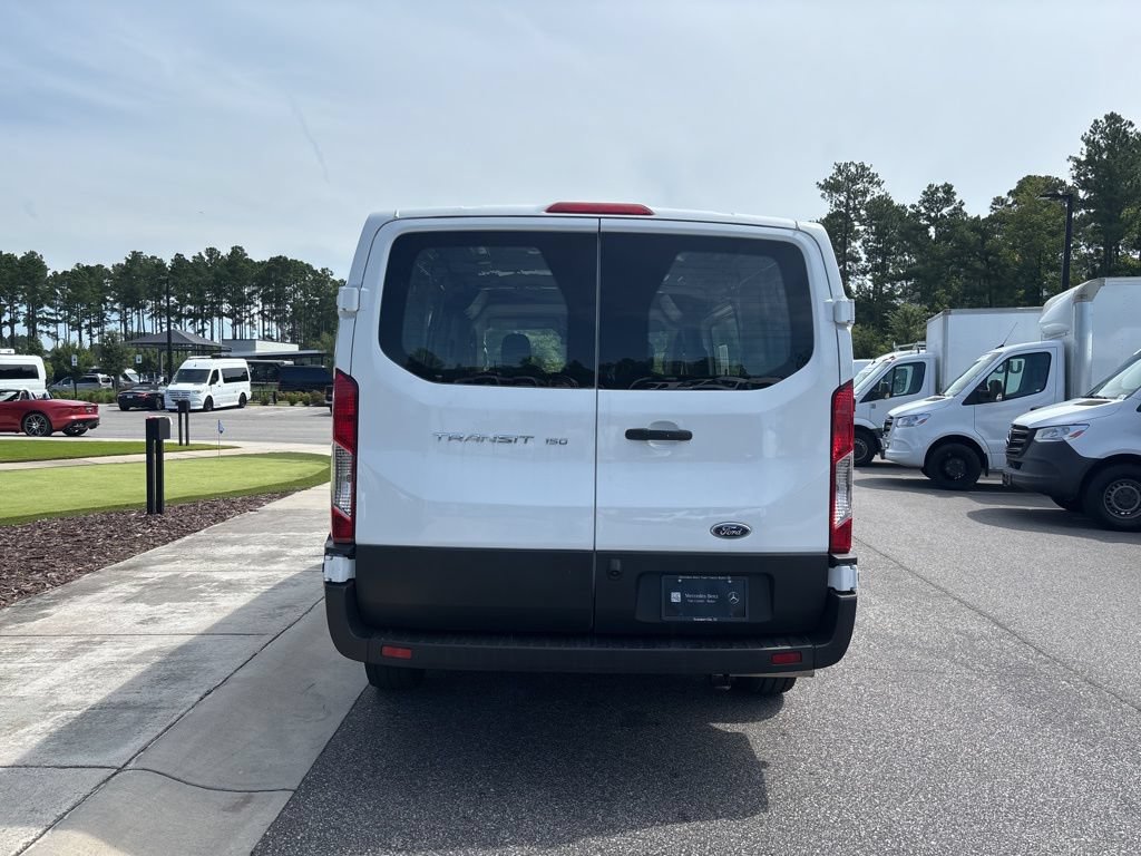 Used 2024 Ford Transit 150 Low Roof RWD image 4