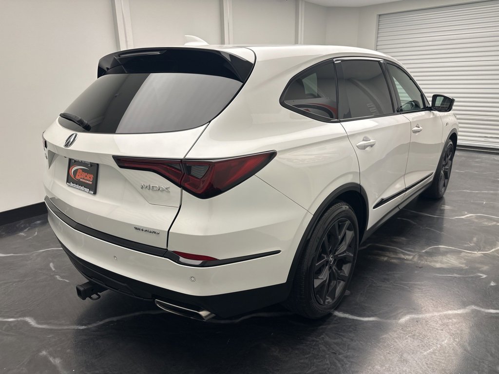 Used 2022 Acura MDX A-Spec image 3