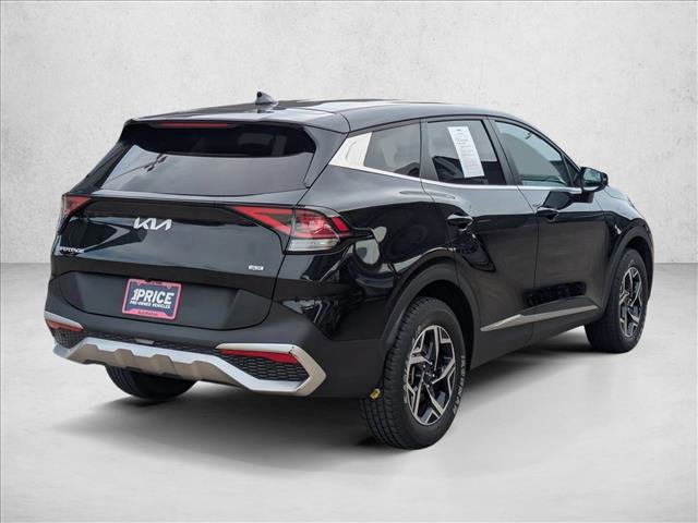 Used 2023 Kia Sportage LX AWD/4WD image 5