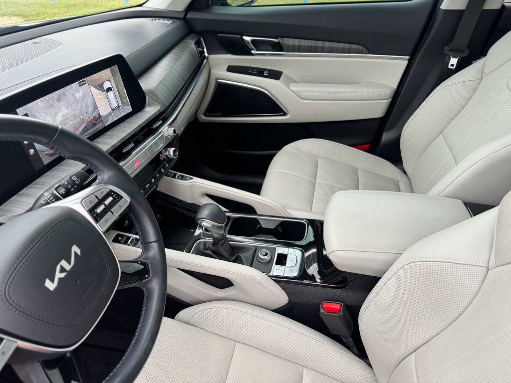 Used 2024 Kia Telluride SX image 17
