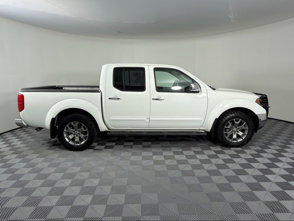 Used 2019 Nissan Frontier SL image 10