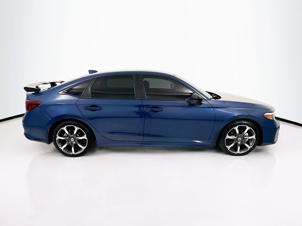 Certified 2025 Honda Civic Sport Touring image 4