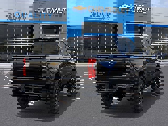New 2026 Chevrolet Silverado 1500 ZR2 image 4