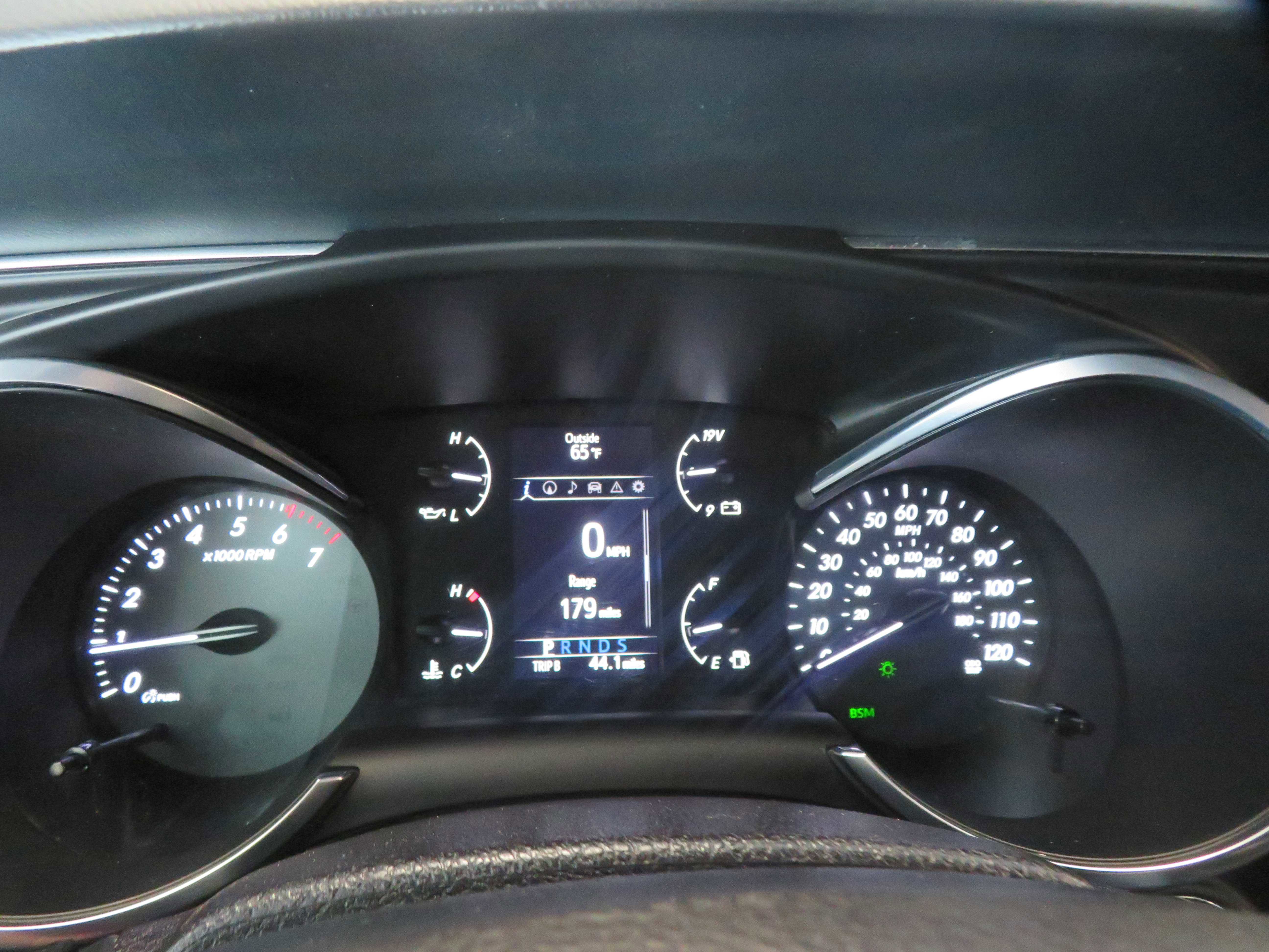 Used 2021 Toyota Sequoia TRD Pro AWD/4WD image 37