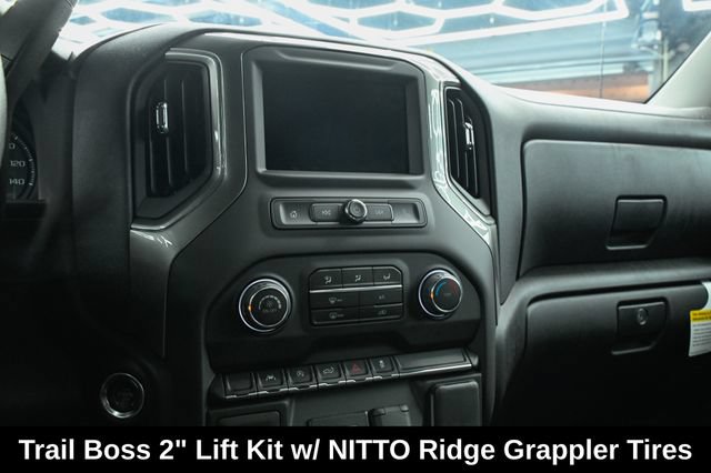 New 2025 Chevrolet Silverado 1500 Custom AWD/4WD image 18