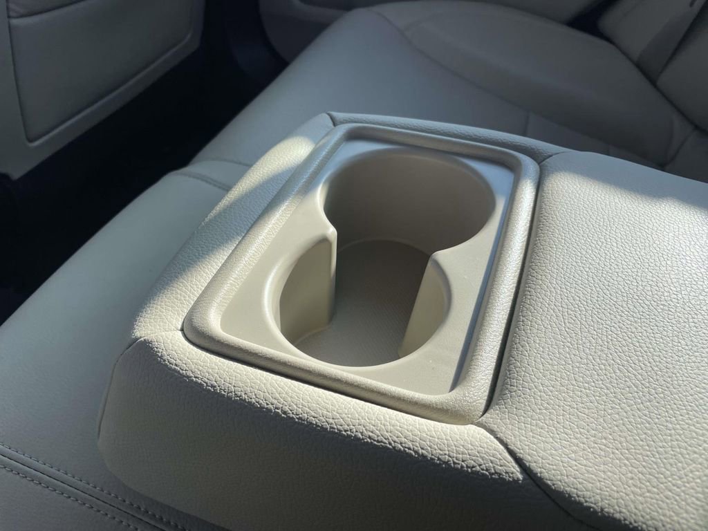 Used 2013 Honda Accord EX-L image 12