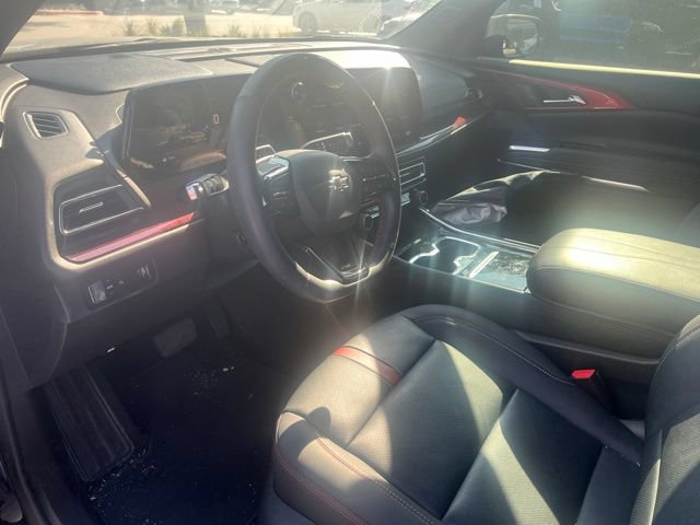 Used 2026 Chevrolet Traverse RS FWD image 10