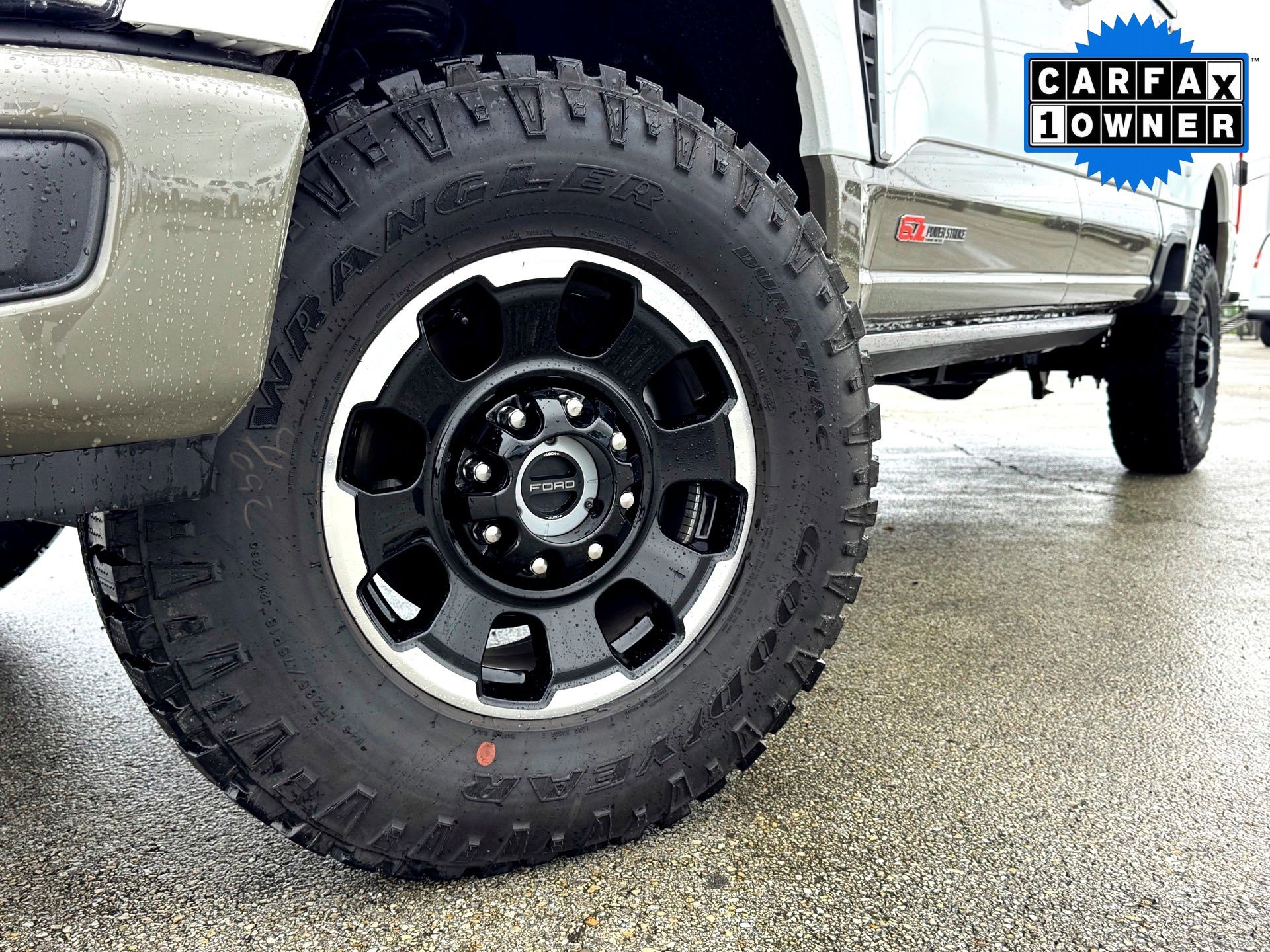 Used 2026 Ford F350 King Ranch w/ Tremor Off-Road Package AWD/4WD image 2