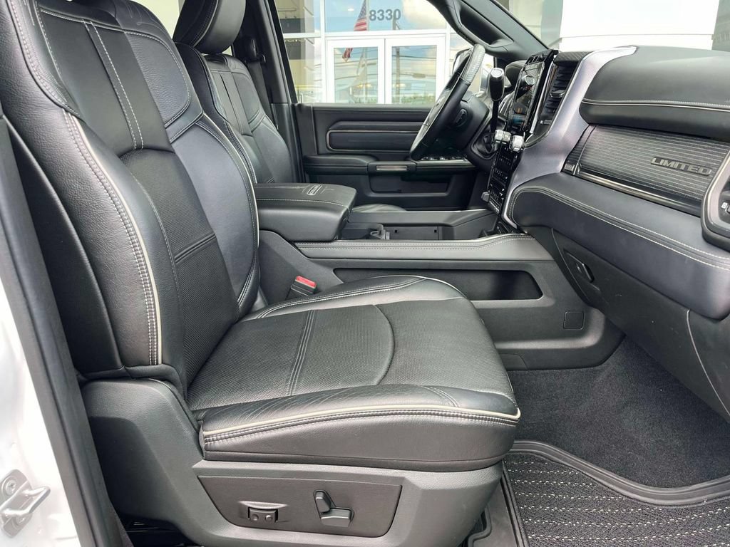 Used 2019 RAM 3500 Limited AWD/4WD image 21