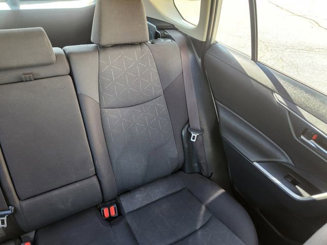 Used 2019 Toyota RAV4 XLE image 17