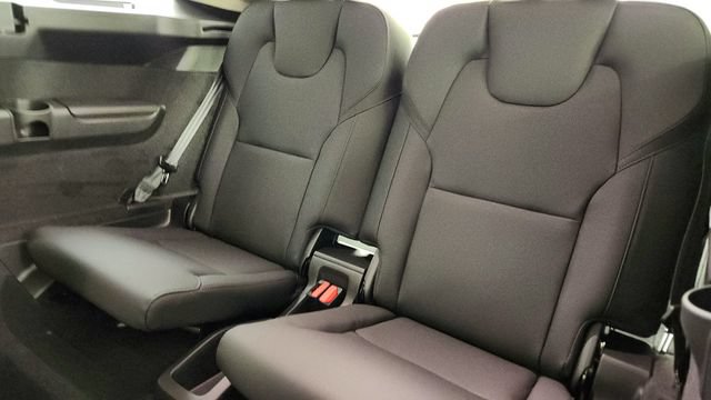 New 2026 Volvo XC90 B6 Core AWD/4WD image 31